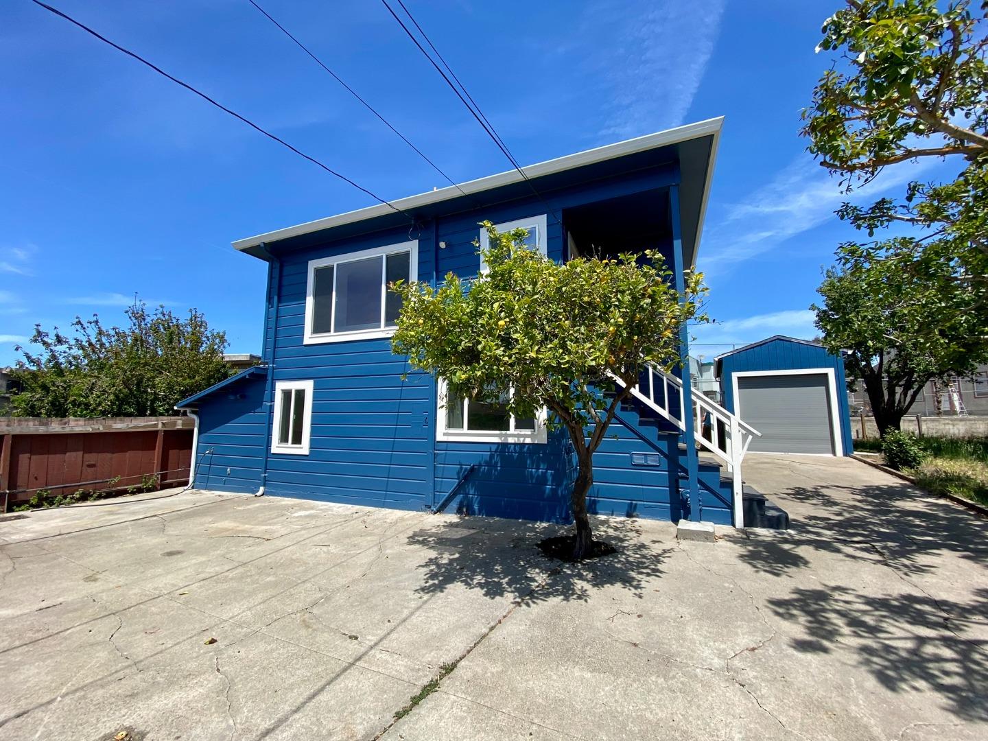 Detail Gallery Image 5 of 41 For 1076 Grand Ave, South San Francisco,  CA 94080 - 3 Beds | 2 Baths
