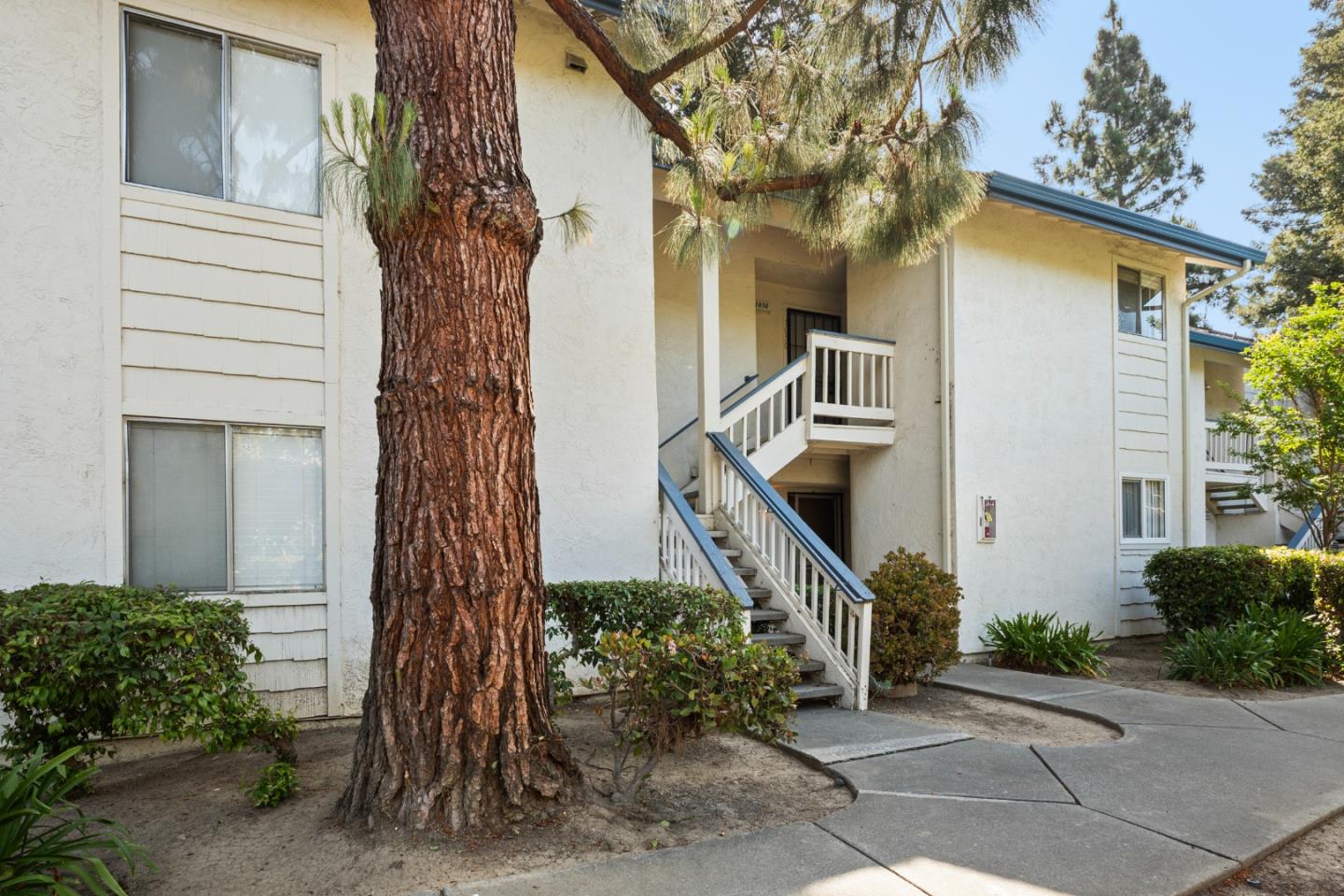 Detail Gallery Image 22 of 32 For 1050 Summermist Ct, San Jose,  CA 95122 - 1 Beds | 1 Baths