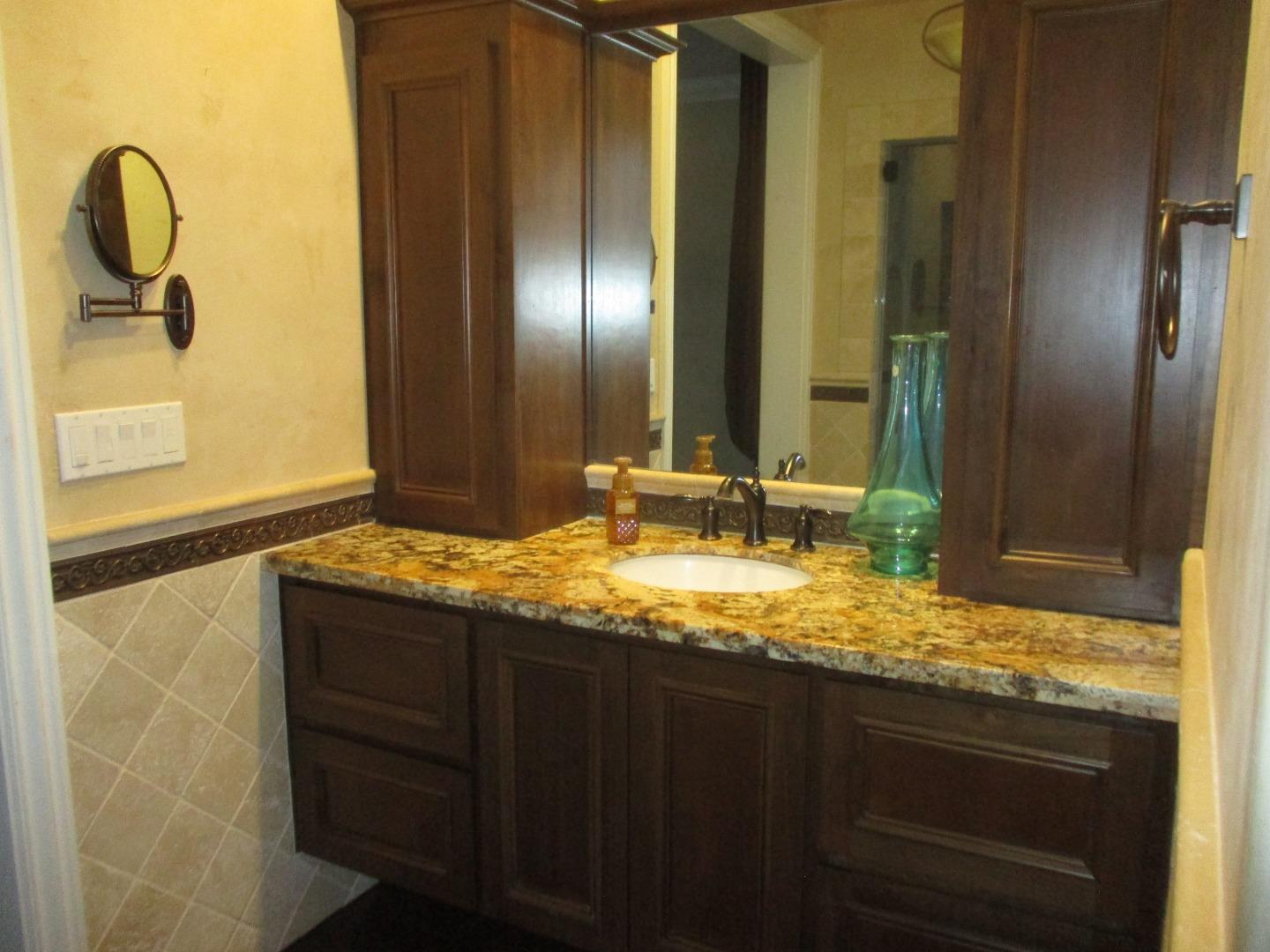 Detail Gallery Image 9 of 17 For Rancho Hills Dr, Gilroy,  CA 95020 - 1 Beds | 1 Baths