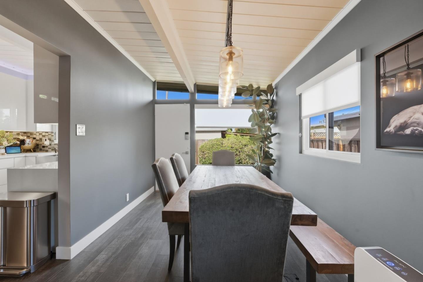 Detail Gallery Image 14 of 57 For 1757 S Norfolk St, San Mateo,  CA 94403 - 4 Beds | 3 Baths