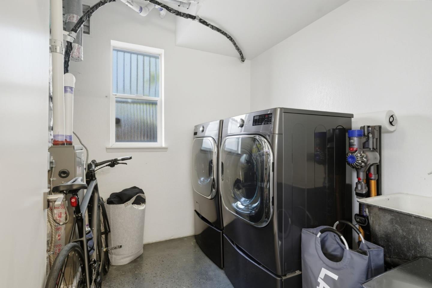 Detail Gallery Image 43 of 57 For 1757 S Norfolk St, San Mateo,  CA 94403 - 4 Beds | 3 Baths