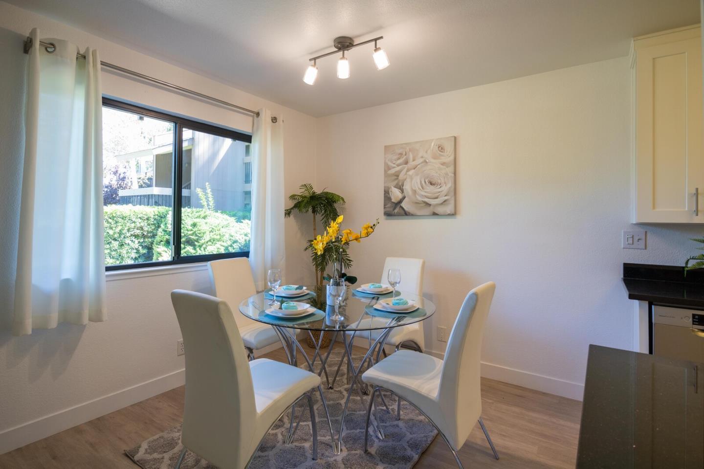 Detail Gallery Image 9 of 36 For 185 Union Ave #75,  Campbell,  CA 95008 - 1 Beds | 1 Baths