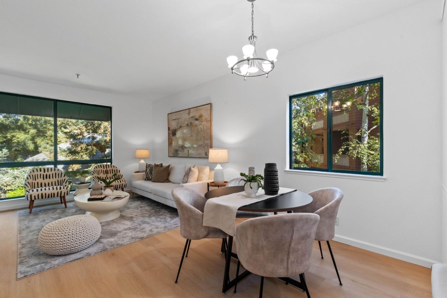 Detail Gallery Image 4 of 21 For 4250 El Camino Real #C221,  Palo Alto,  CA 94306 - 1 Beds | 1 Baths