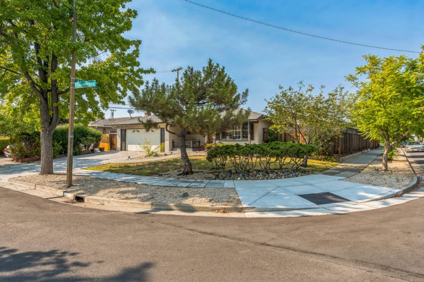 Detail Gallery Image 24 of 25 For 751 El Sombroso Dr, San Jose,  CA 95123 - 3 Beds | 2 Baths