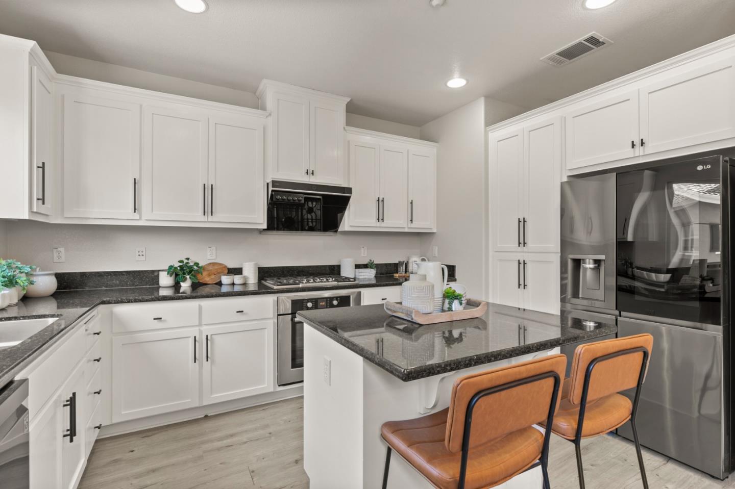 Detail Gallery Image 10 of 28 For 1725 Hillebrant Pl, Santa Clara,  CA 95050 - 3 Beds | 3/1 Baths