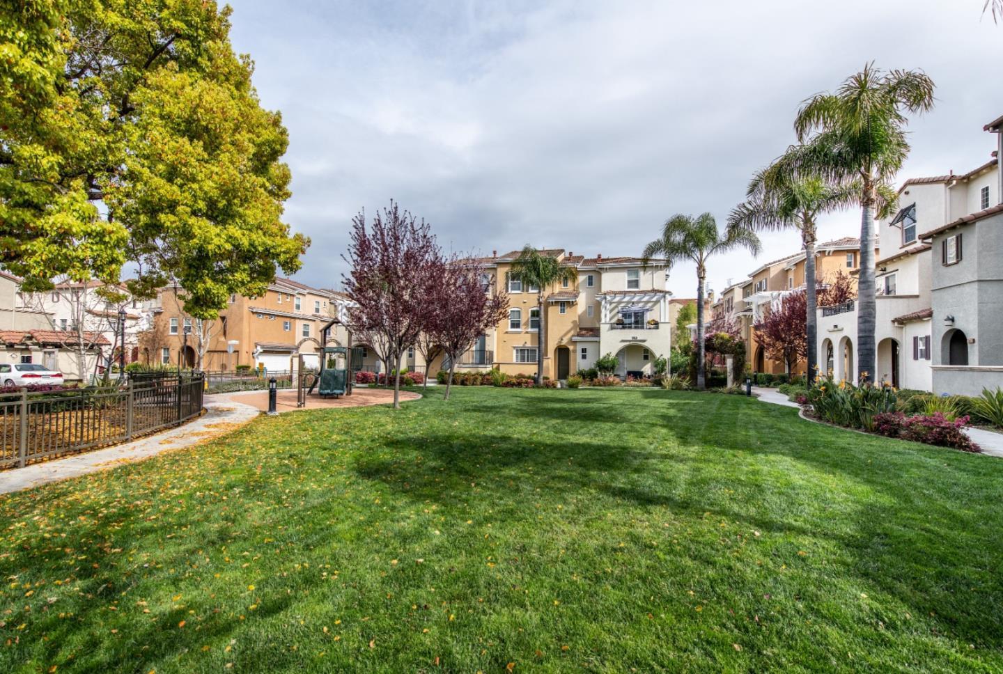 Detail Gallery Image 26 of 28 For 1725 Hillebrant Pl, Santa Clara,  CA 95050 - 3 Beds | 3/1 Baths