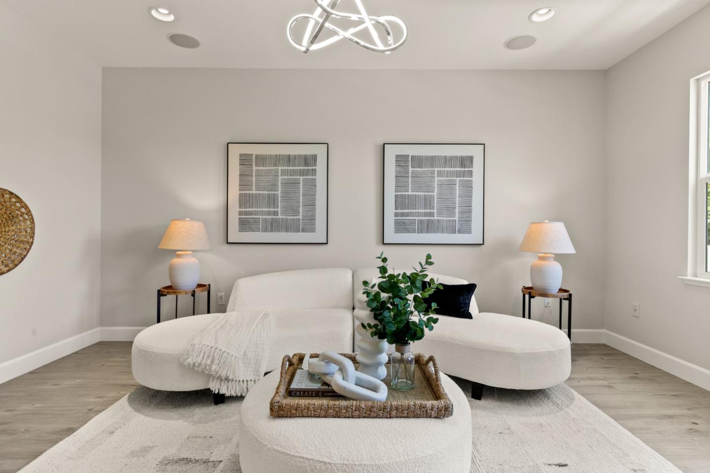 Detail Gallery Image 6 of 28 For 1725 Hillebrant Pl, Santa Clara,  CA 95050 - 3 Beds | 3/1 Baths