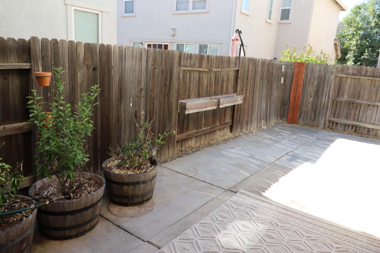 Detail Gallery Image 33 of 43 For 949 Courtyards Loop, Lincoln,  CA 95648 - 3 Beds | 3 Baths