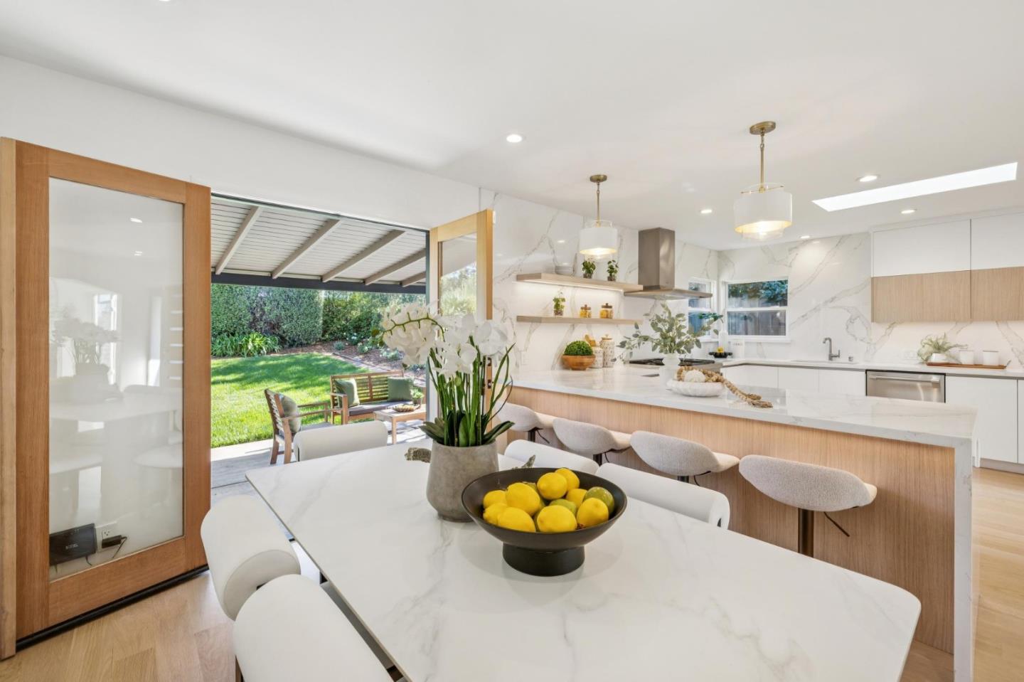 Detail Gallery Image 19 of 39 For 413 36th Ave, San Mateo,  CA 94403 - 3 Beds | 1/1 Baths