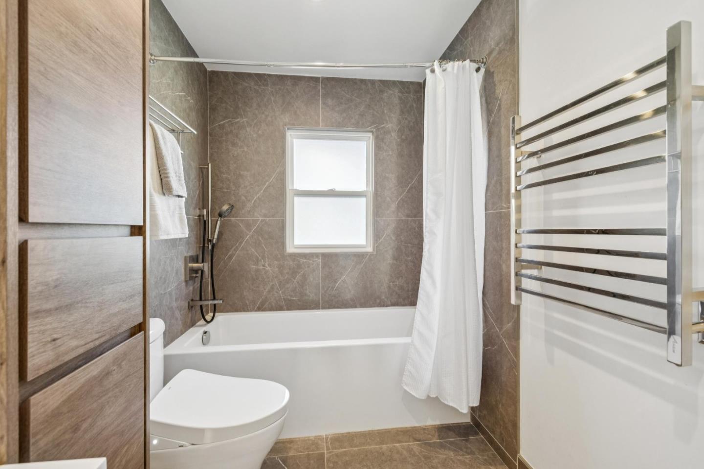 Detail Gallery Image 25 of 39 For 413 36th Ave, San Mateo,  CA 94403 - 3 Beds | 1/1 Baths