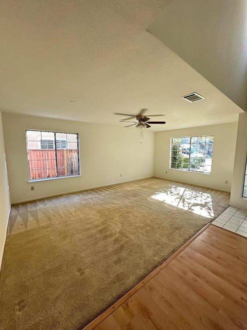 Detail Gallery Image 3 of 19 For 1756 Primrose Ln, Pinole,  CA 94564 - 5 Beds | 2/1 Baths