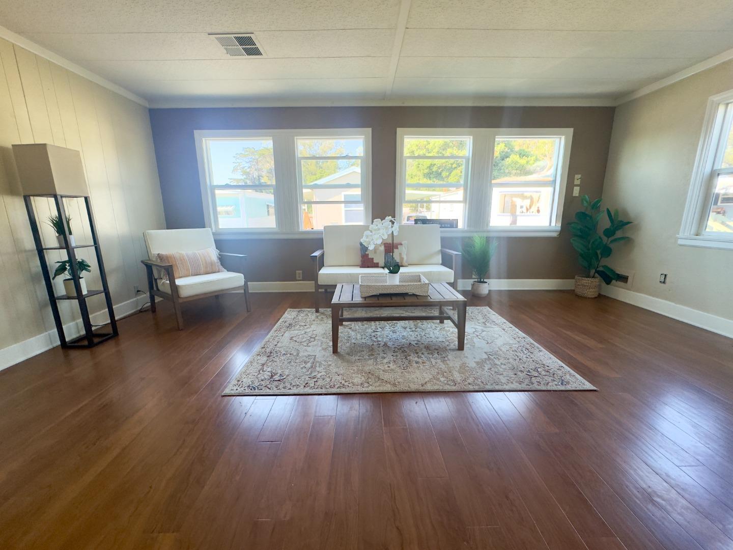 Detail Gallery Image 3 of 16 For 2355 Brommer St #33,  Santa Cruz,  CA 95062 - 2 Beds | 2 Baths