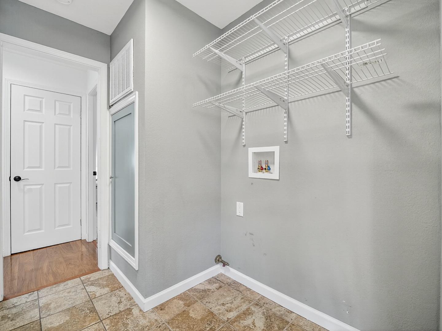 Detail Gallery Image 34 of 43 For 2151 Oakland Rd #14,  San Jose,  CA 95131 - 3 Beds | 2 Baths