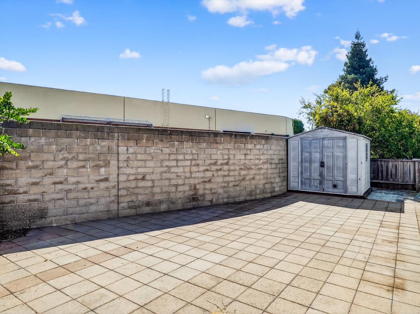 Detail Gallery Image 38 of 43 For 2151 Oakland Rd #14,  San Jose,  CA 95131 - 3 Beds | 2 Baths
