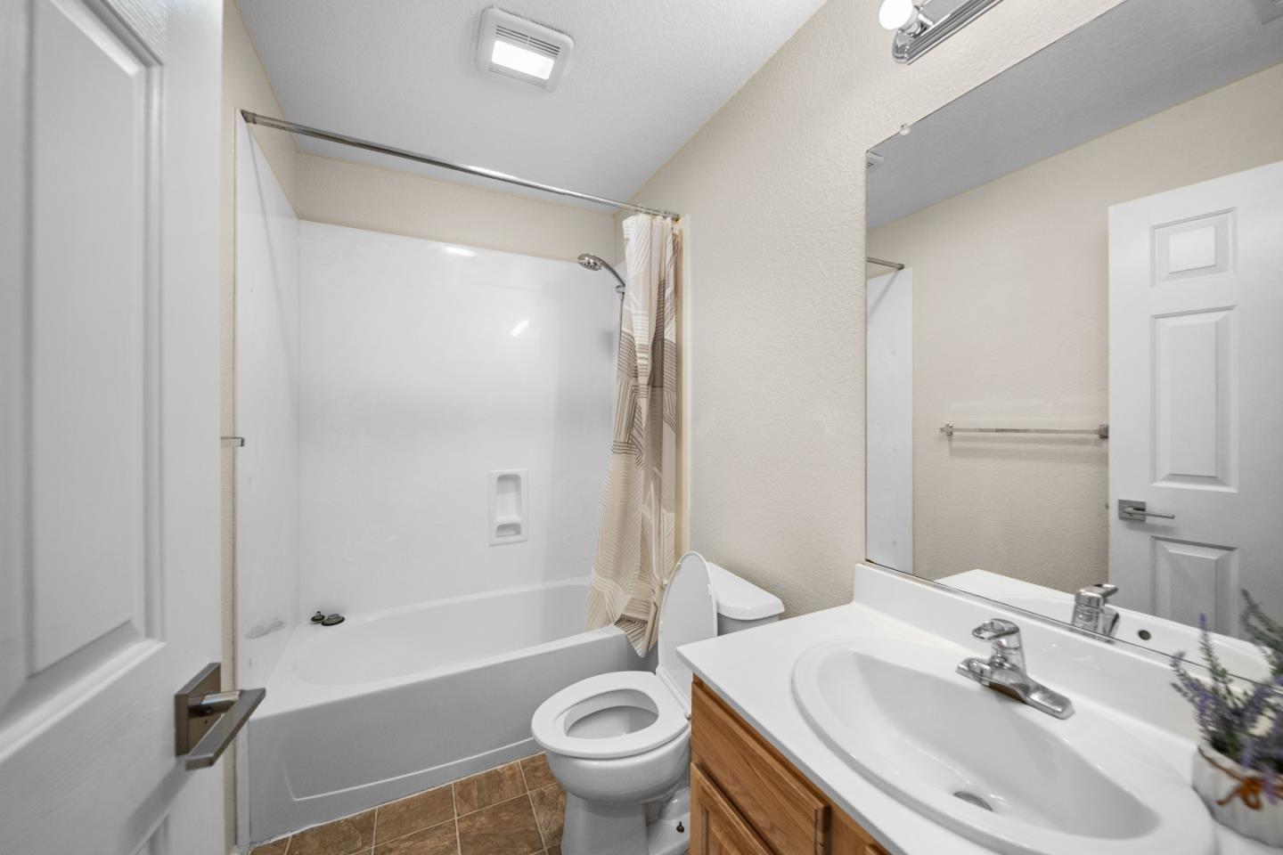 Detail Gallery Image 14 of 37 For 4537 Wagon Trail Way, Antioch,  CA 94531 - 5 Beds | 4 Baths