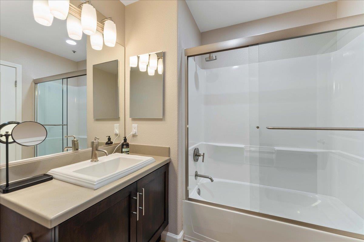 Detail Gallery Image 22 of 29 For 912 Campisi Way #115,  Campbell,  CA 95008 - 2 Beds | 2 Baths