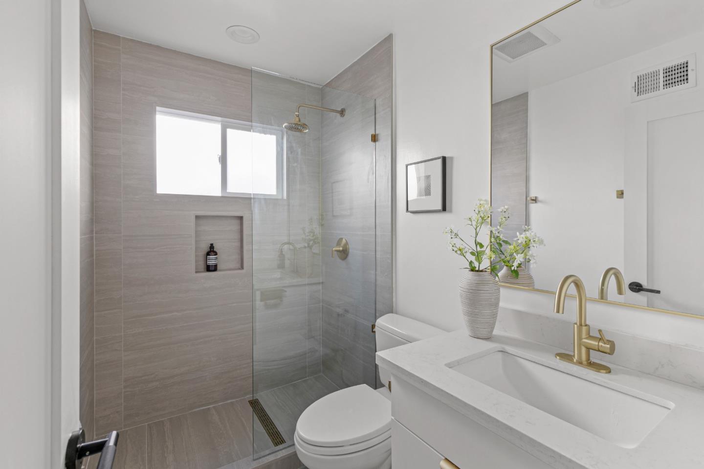 Detail Gallery Image 16 of 18 For 4035 W Rincon Ave, Campbell,  CA 95008 - 3 Beds | 2 Baths