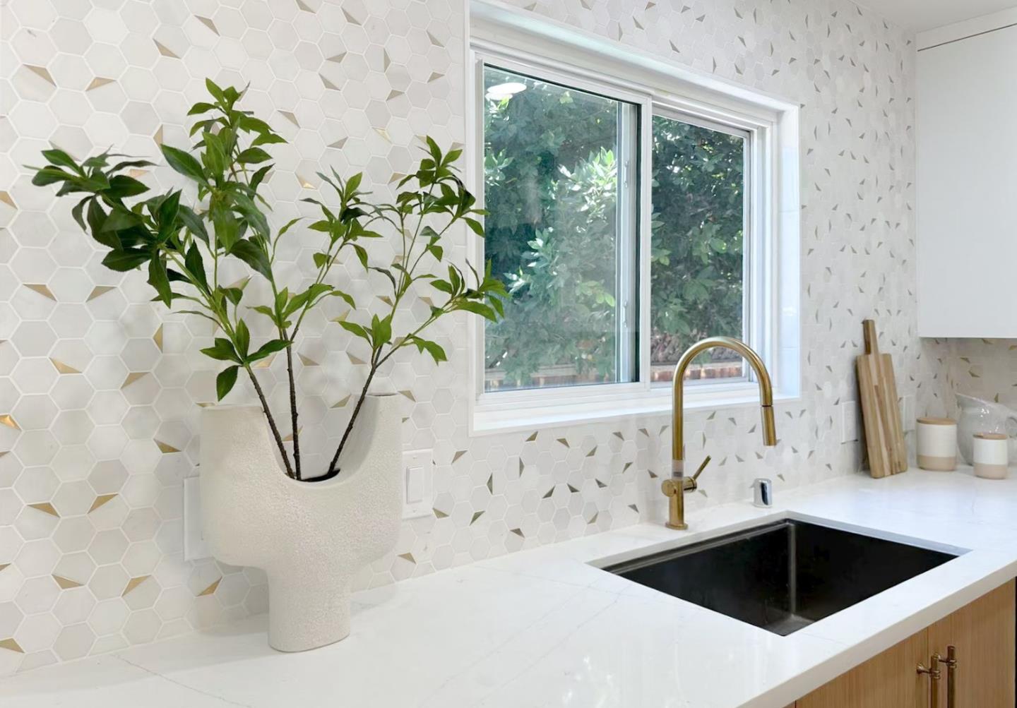 Detail Gallery Image 4 of 18 For 4035 W Rincon Ave, Campbell,  CA 95008 - 3 Beds | 2 Baths