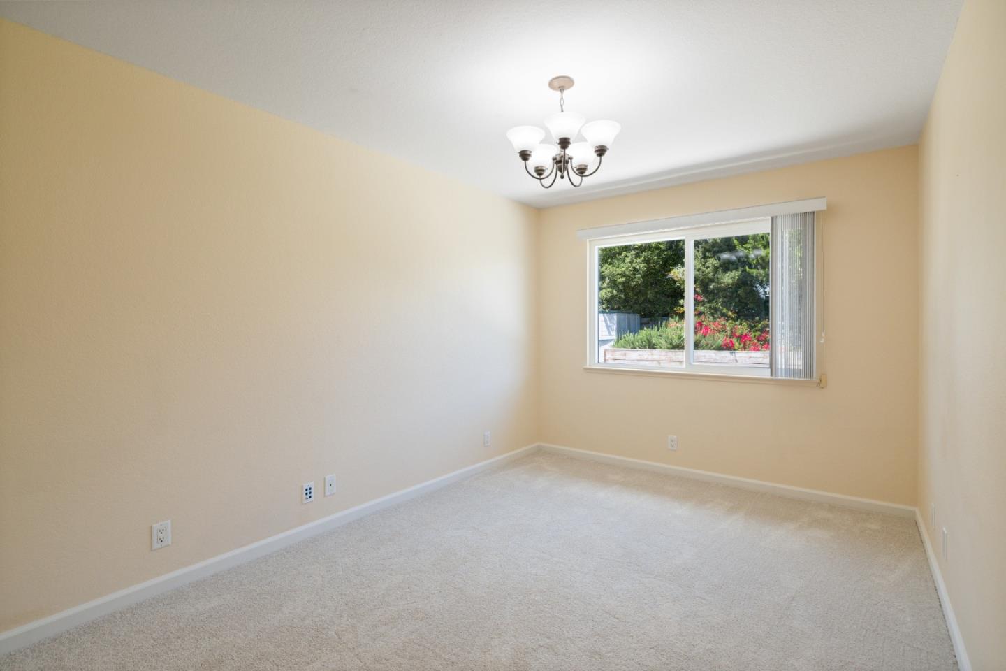 Detail Gallery Image 16 of 47 For 419 Rico St, Salinas,  CA 93907 - 2 Beds | 2 Baths