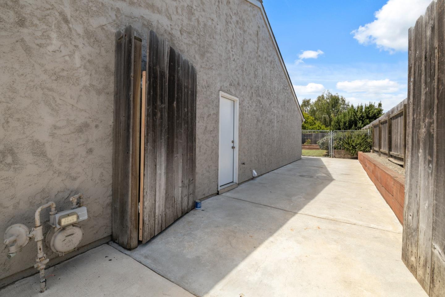 Detail Gallery Image 25 of 47 For 419 Rico St, Salinas,  CA 93907 - 2 Beds | 2 Baths