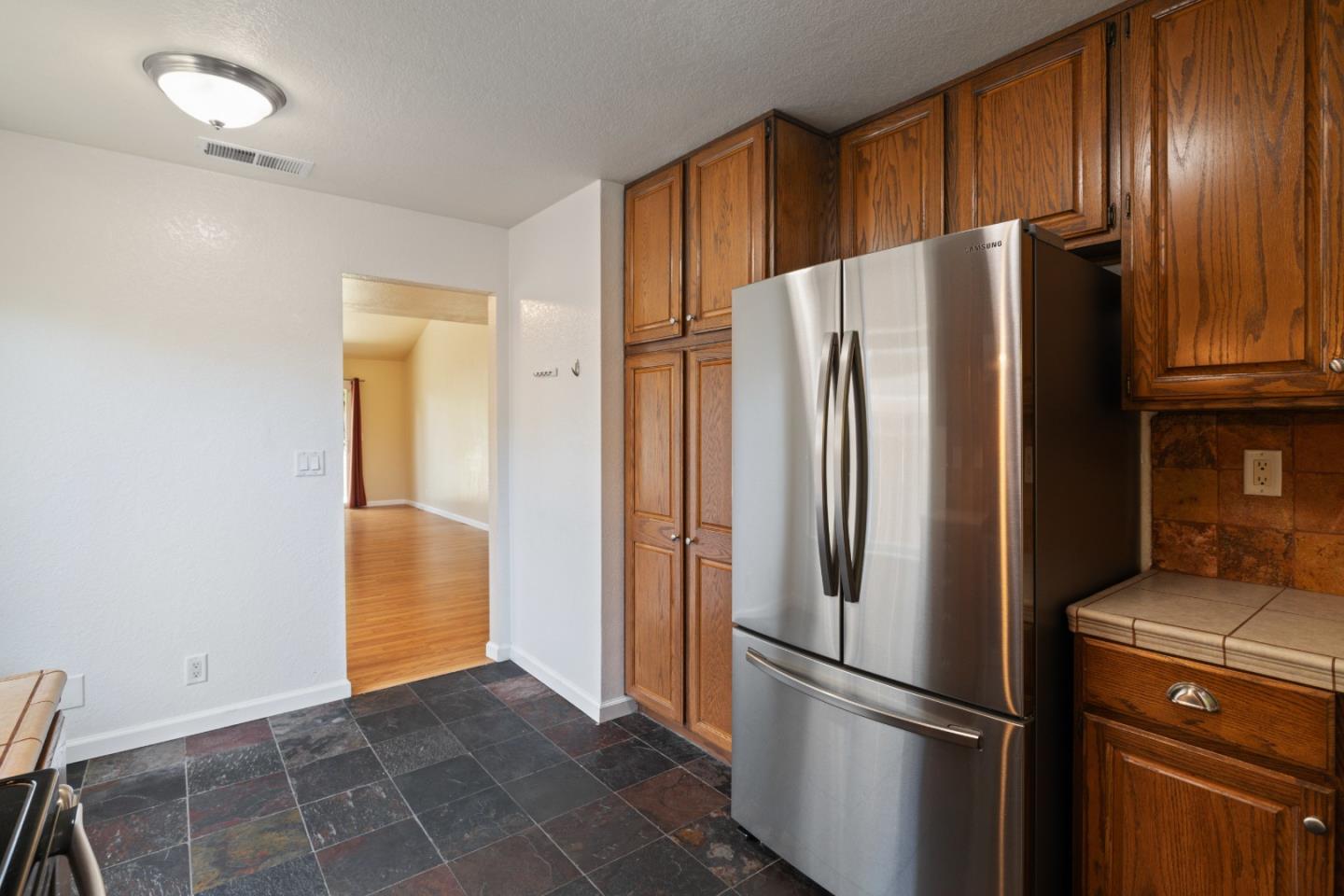 Detail Gallery Image 8 of 47 For 419 Rico St, Salinas,  CA 93907 - 2 Beds | 2 Baths