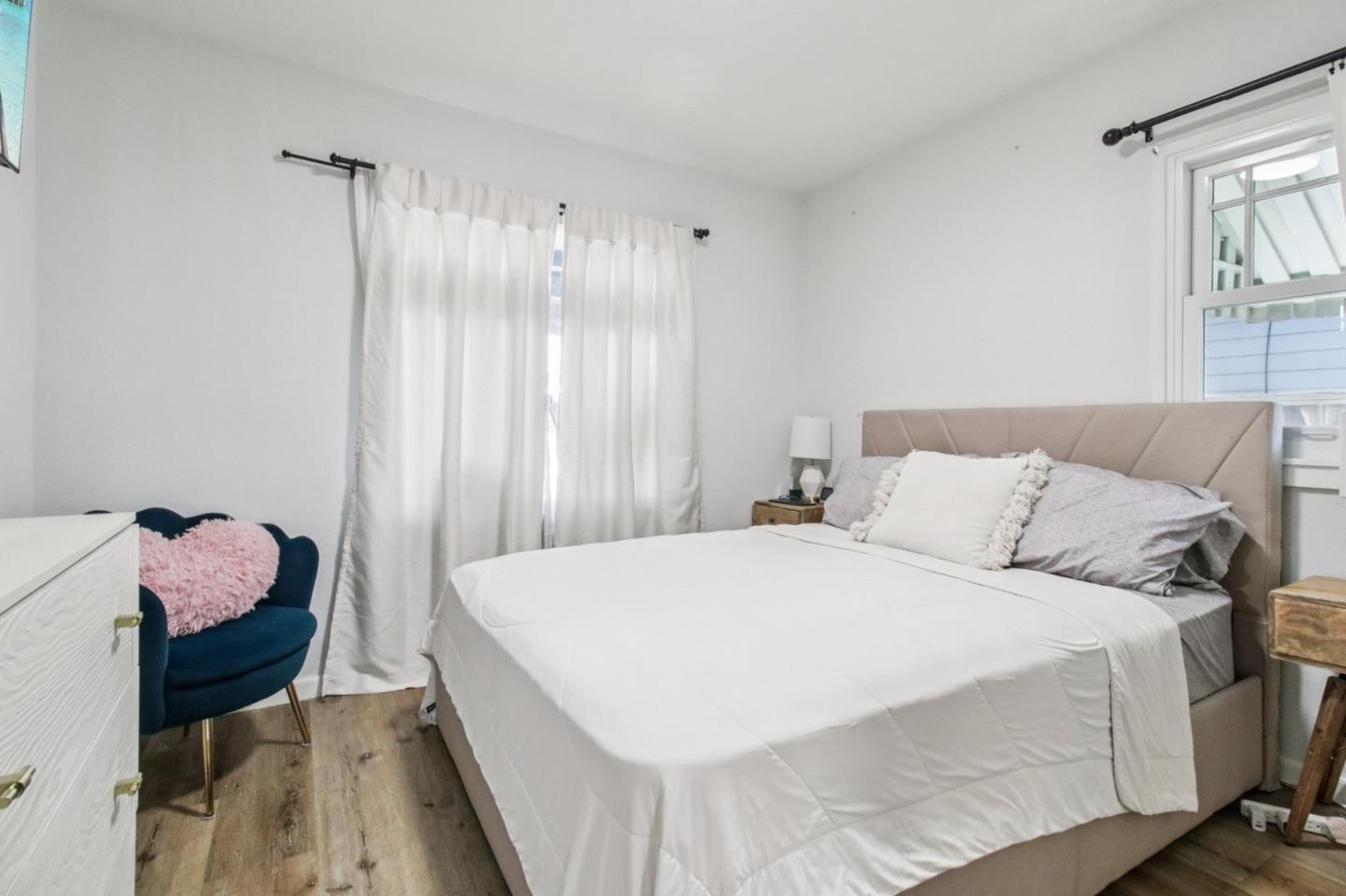 Detail Gallery Image 19 of 39 For 325 Irving Ave, San Jose,  CA 95128 - 2 Beds | 1 Baths