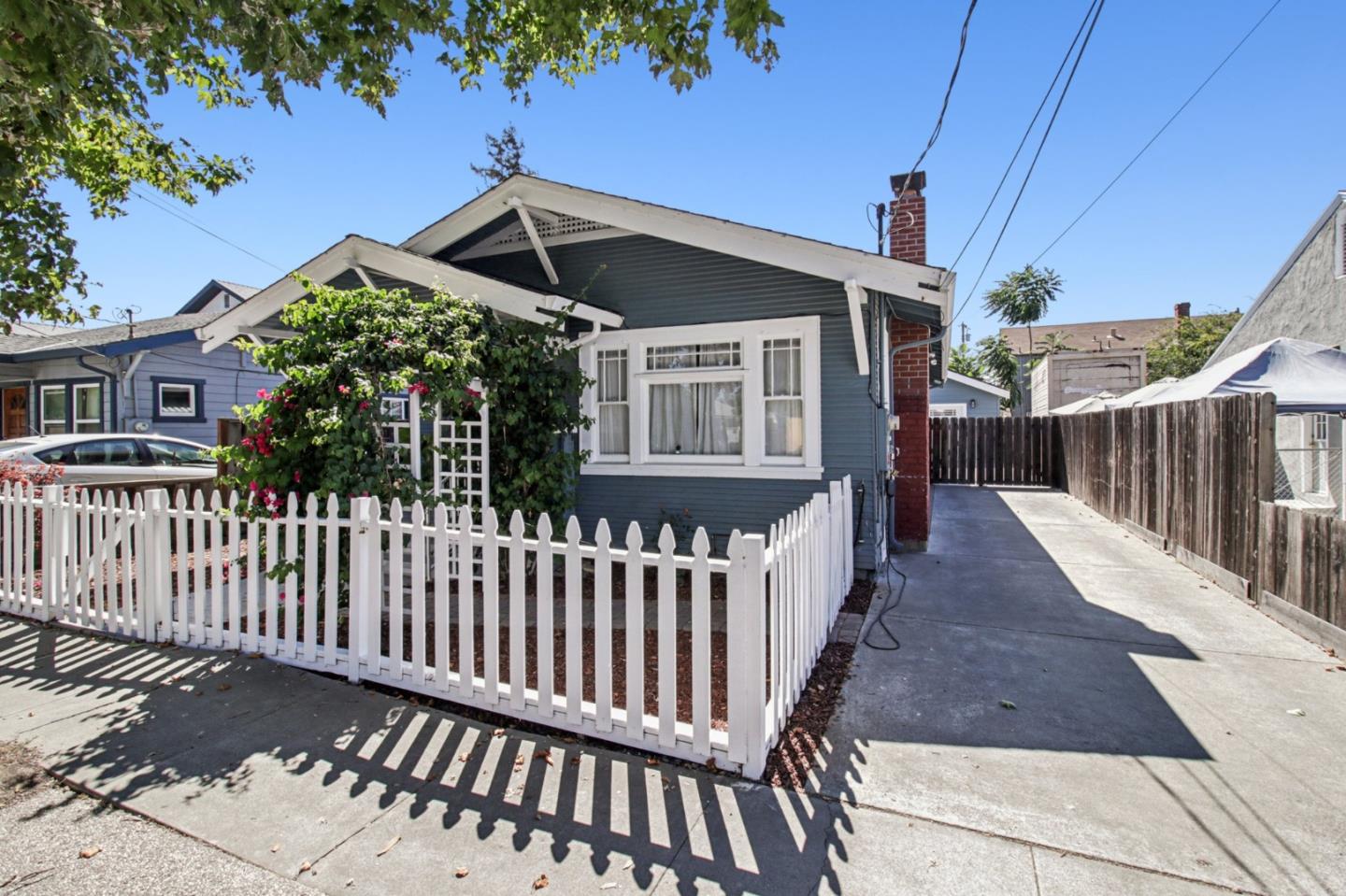Detail Gallery Image 30 of 39 For 325 Irving Ave, San Jose,  CA 95128 - 2 Beds | 1 Baths