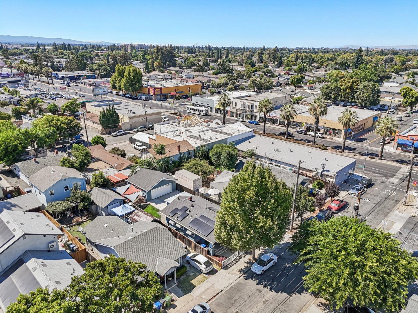 Detail Gallery Image 34 of 39 For 325 Irving Ave, San Jose,  CA 95128 - 2 Beds | 1 Baths