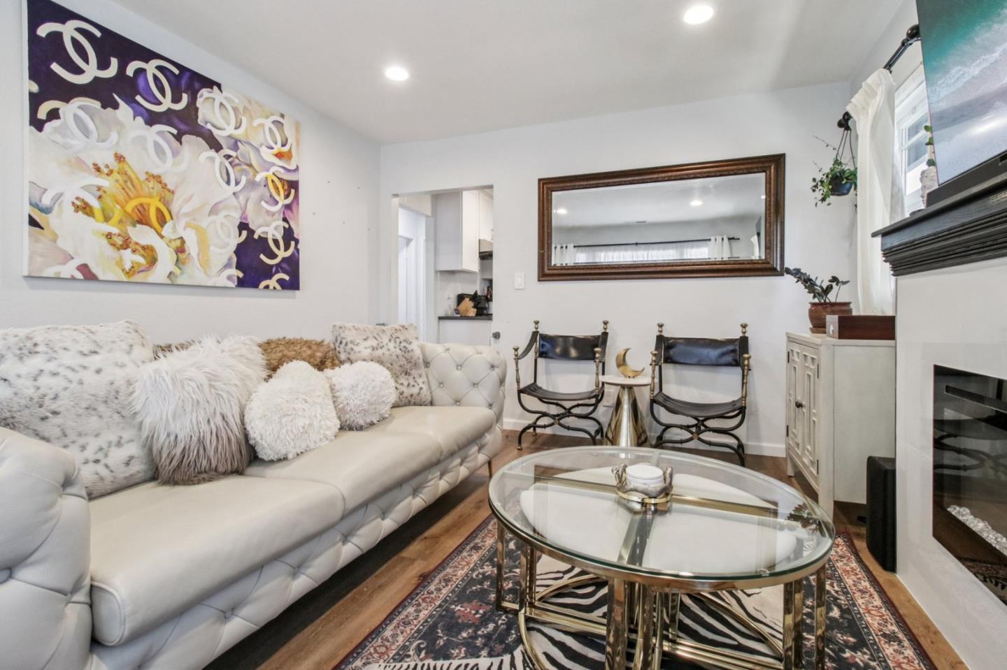 Detail Gallery Image 7 of 39 For 325 Irving Ave, San Jose,  CA 95128 - 2 Beds | 1 Baths