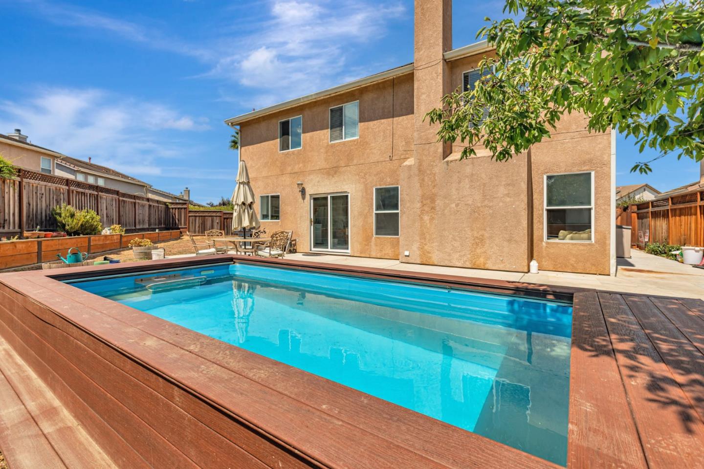 Detail Gallery Image 33 of 45 For 1770 Brentwood Ct, Hollister,  CA 95023 - 4 Beds | 2/1 Baths