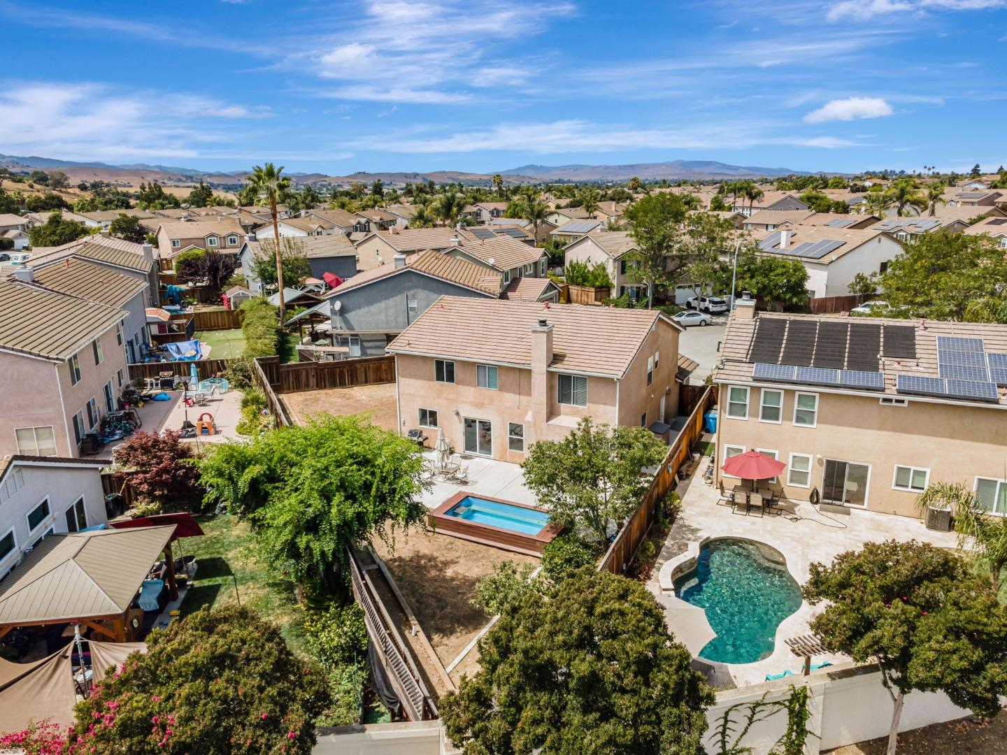 Detail Gallery Image 43 of 45 For 1770 Brentwood Ct, Hollister,  CA 95023 - 4 Beds | 2/1 Baths