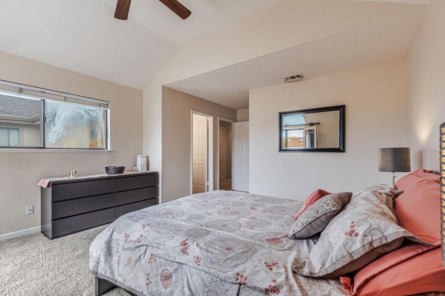 Detail Gallery Image 21 of 39 For 2386 Leptis Cir, Morgan Hill,  CA 95037 - 3 Beds | 2/1 Baths
