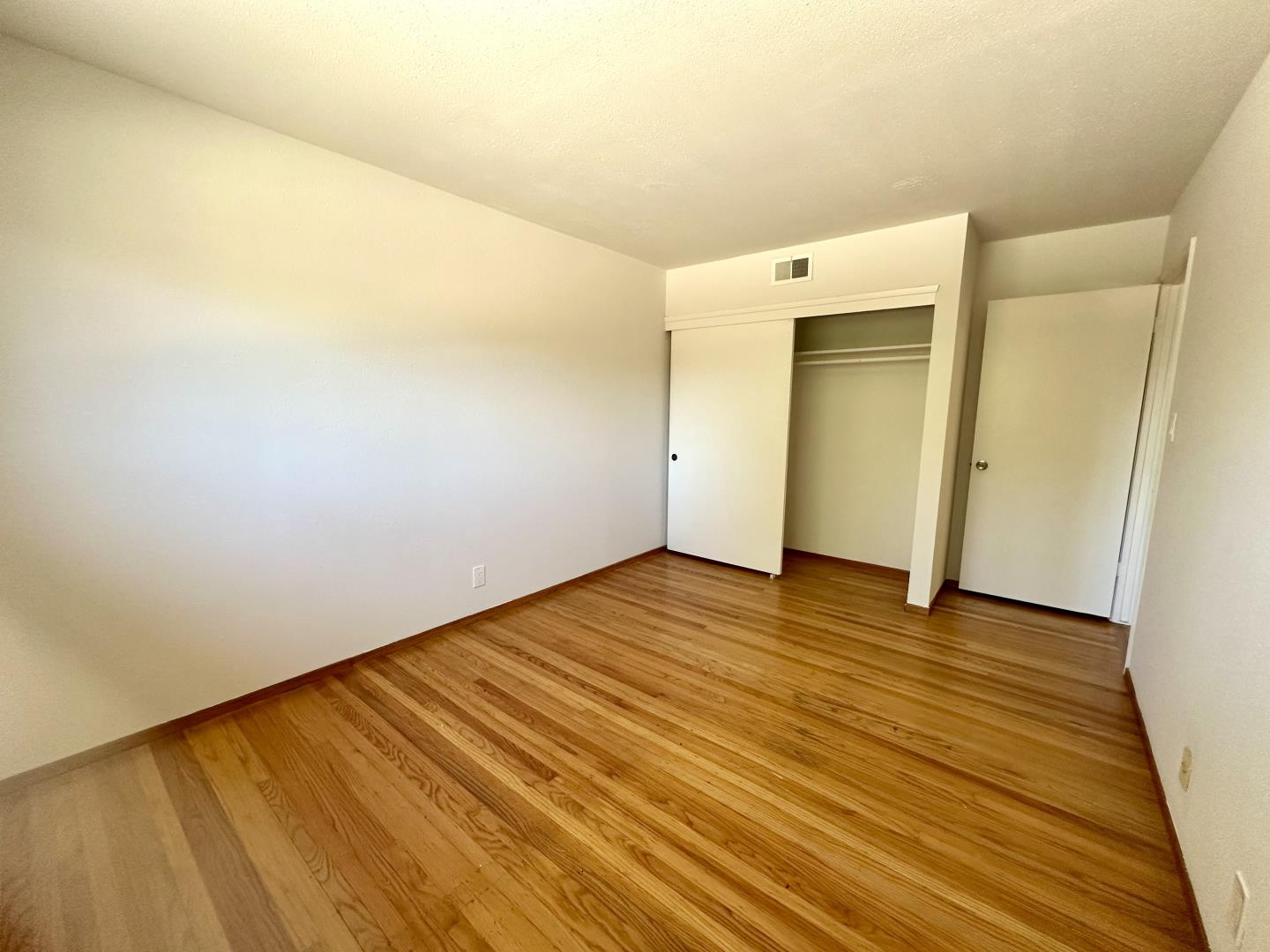 Detail Gallery Image 15 of 19 For 18480 Swarthmore Dr, Saratoga,  CA 95070 - 3 Beds | 2 Baths