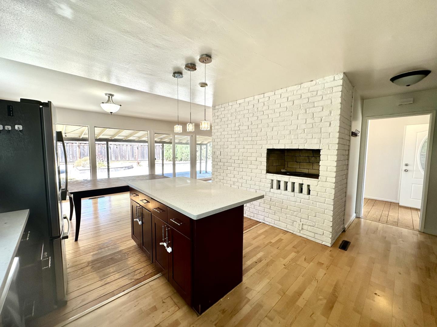 Detail Gallery Image 9 of 19 For 18480 Swarthmore Dr, Saratoga,  CA 95070 - 3 Beds | 2 Baths