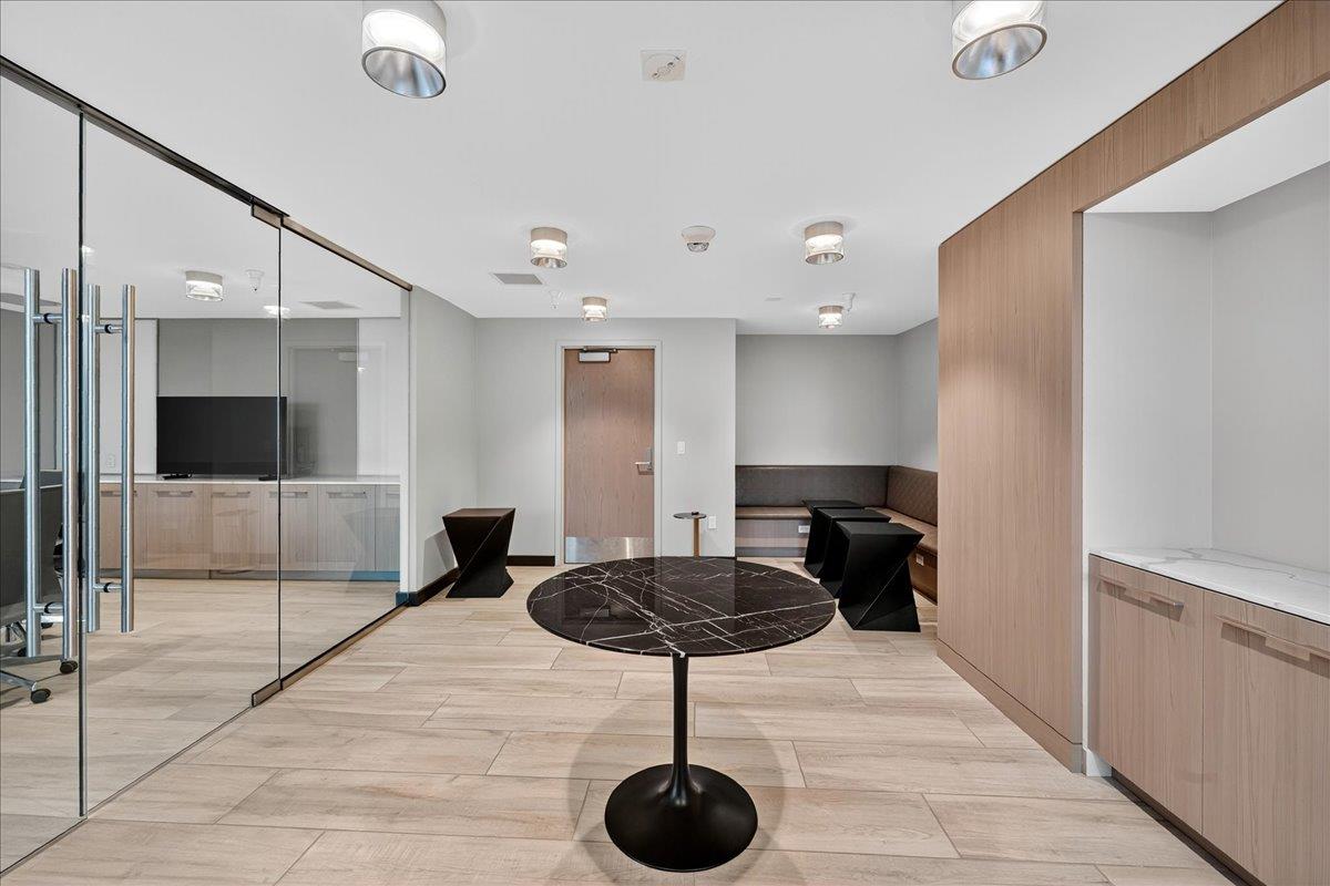 Detail Gallery Image 80 of 105 For 188 W Saint James St #11101,  San Jose,  CA 95110 - 2 Beds | 2 Baths