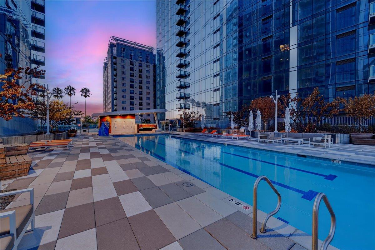 Detail Gallery Image 92 of 105 For 188 W Saint James St #11101,  San Jose,  CA 95110 - 2 Beds | 2 Baths