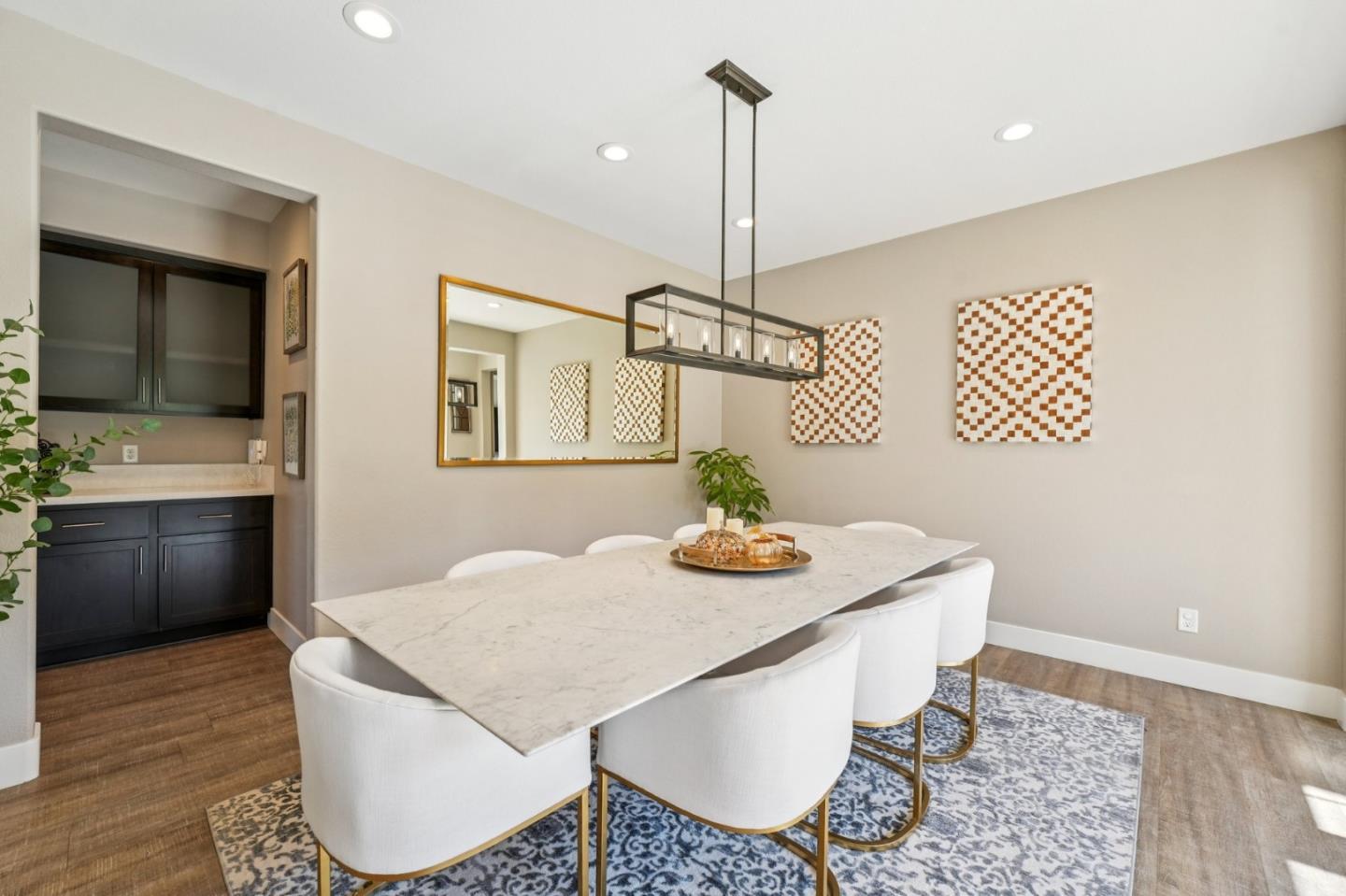 Detail Gallery Image 12 of 85 For 18713 White Moon Dr, Morgan Hill,  CA 95037 - 5 Beds | 4/1 Baths