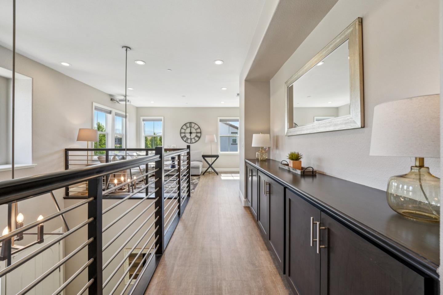 Detail Gallery Image 31 of 85 For 18713 White Moon Dr, Morgan Hill,  CA 95037 - 5 Beds | 4/1 Baths