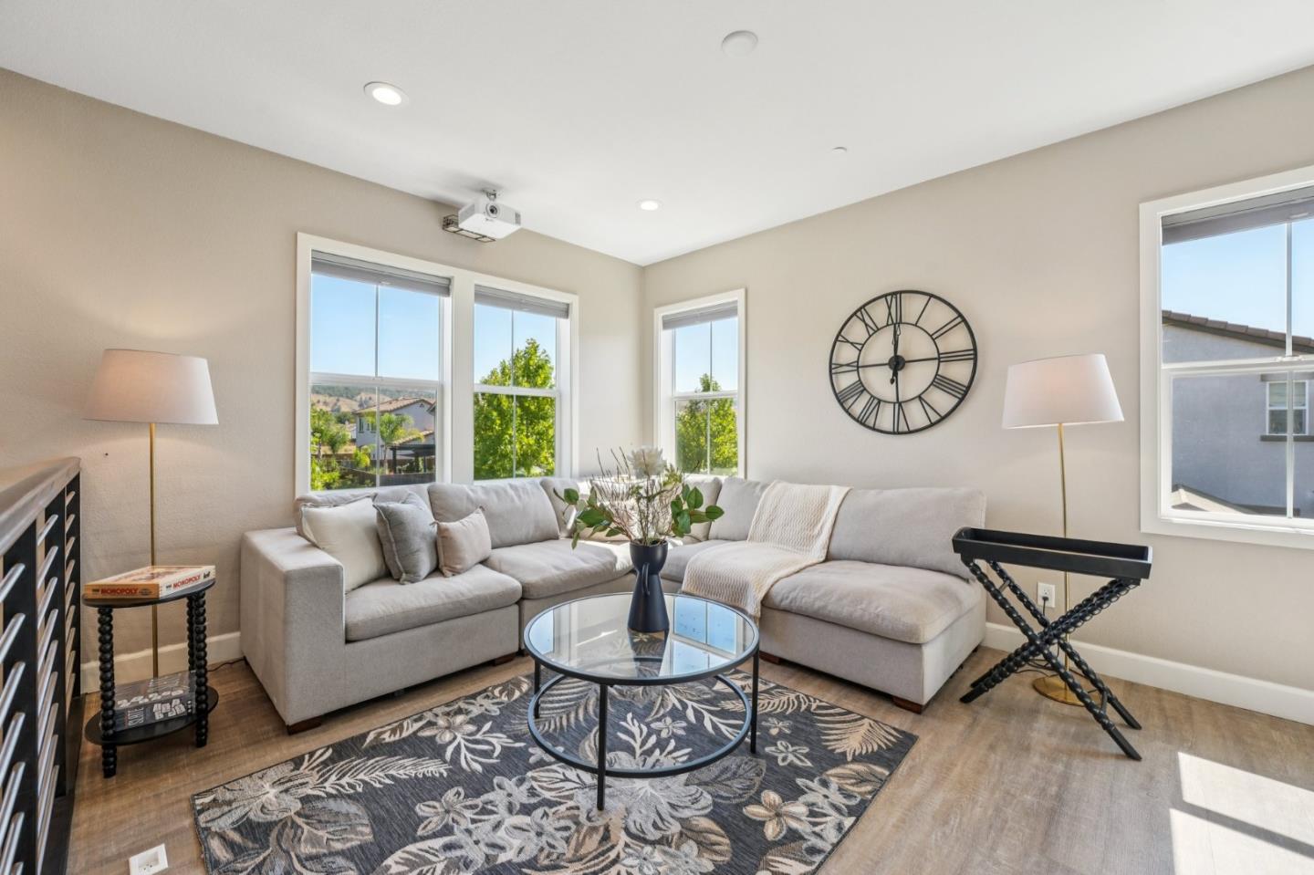 Detail Gallery Image 32 of 85 For 18713 White Moon Dr, Morgan Hill,  CA 95037 - 5 Beds | 4/1 Baths