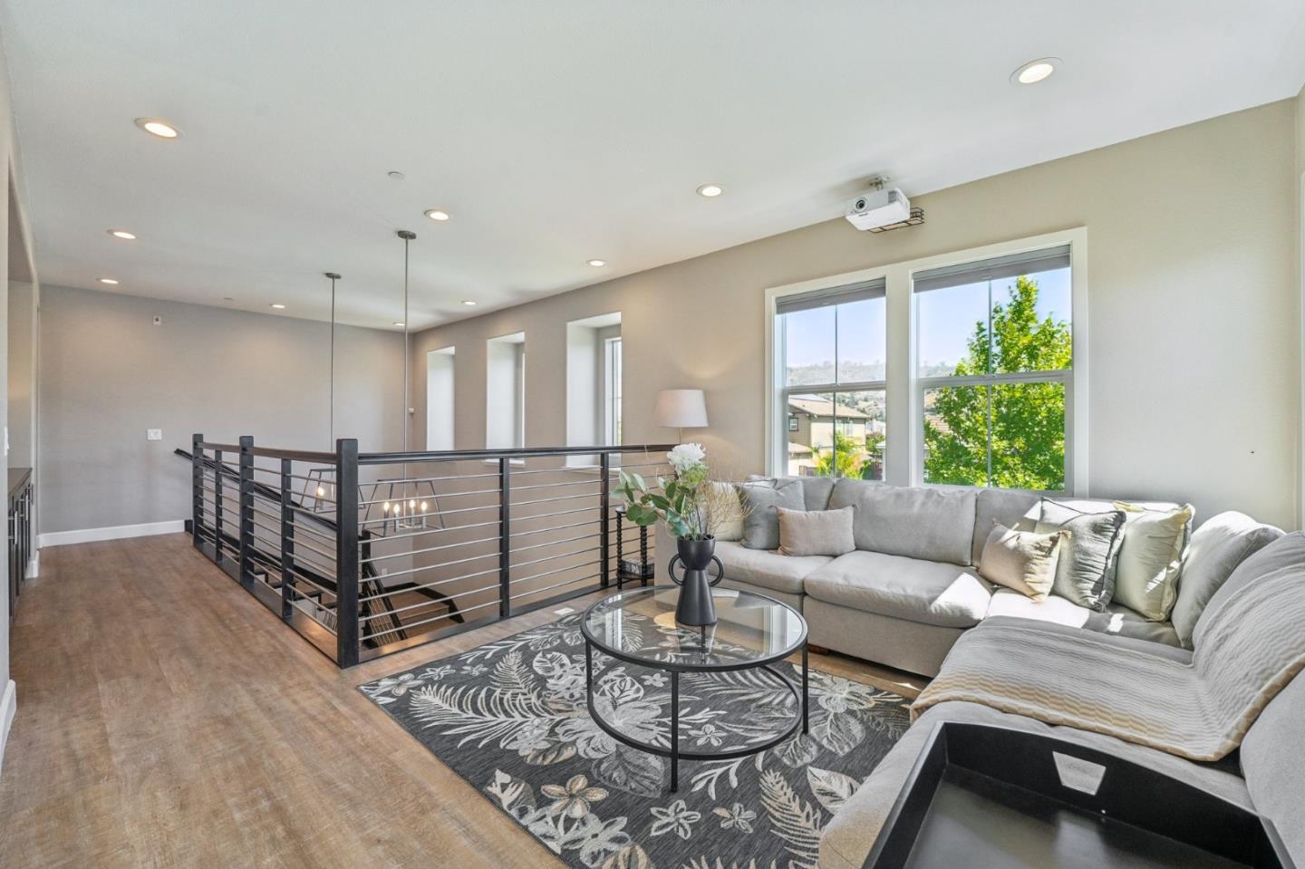 Detail Gallery Image 33 of 85 For 18713 White Moon Dr, Morgan Hill,  CA 95037 - 5 Beds | 4/1 Baths