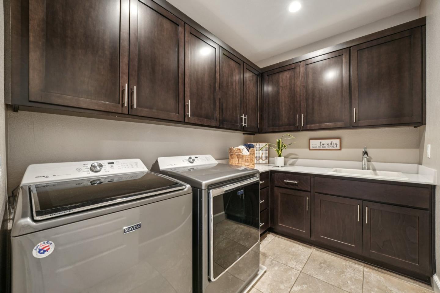 Detail Gallery Image 38 of 85 For 18713 White Moon Dr, Morgan Hill,  CA 95037 - 5 Beds | 4/1 Baths