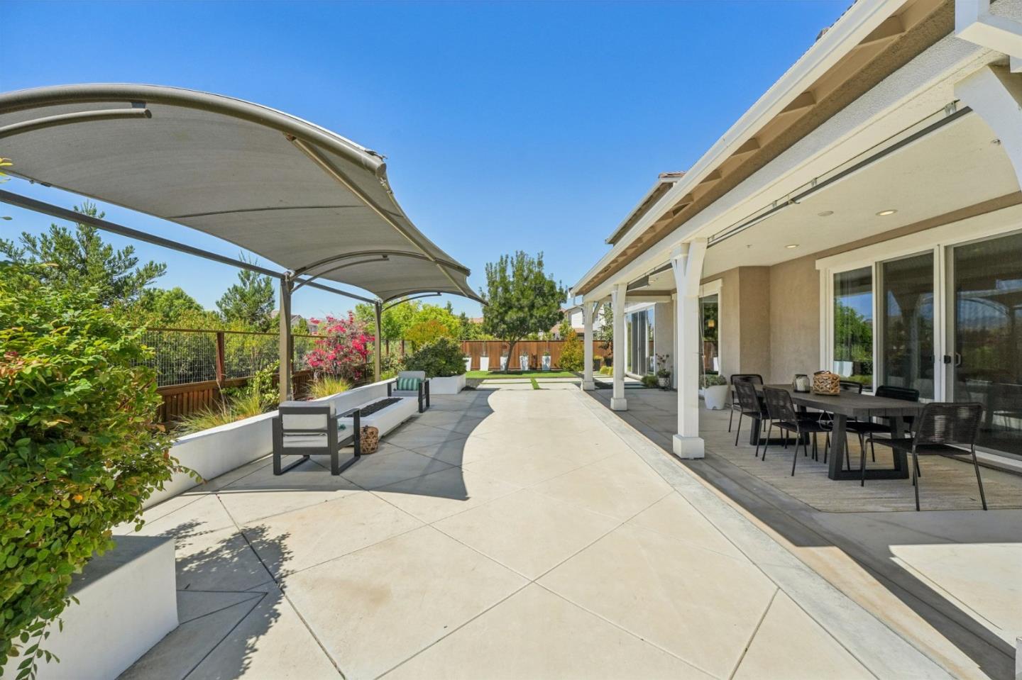 Detail Gallery Image 64 of 85 For 18713 White Moon Dr, Morgan Hill,  CA 95037 - 5 Beds | 4/1 Baths