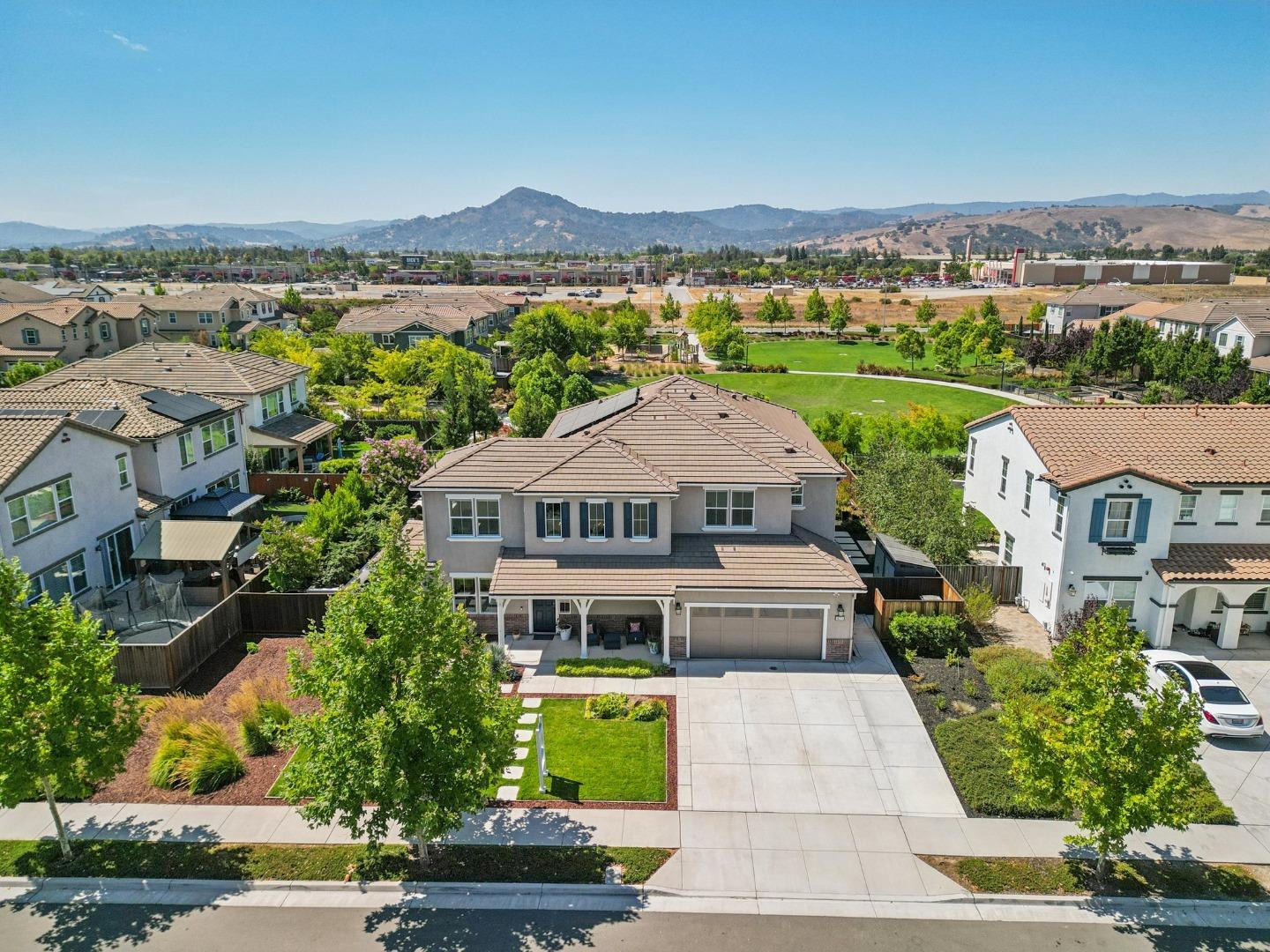 Detail Gallery Image 70 of 85 For 18713 White Moon Dr, Morgan Hill,  CA 95037 - 5 Beds | 4/1 Baths