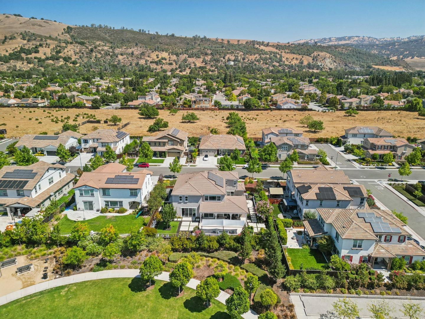 Detail Gallery Image 78 of 85 For 18713 White Moon Dr, Morgan Hill,  CA 95037 - 5 Beds | 4/1 Baths