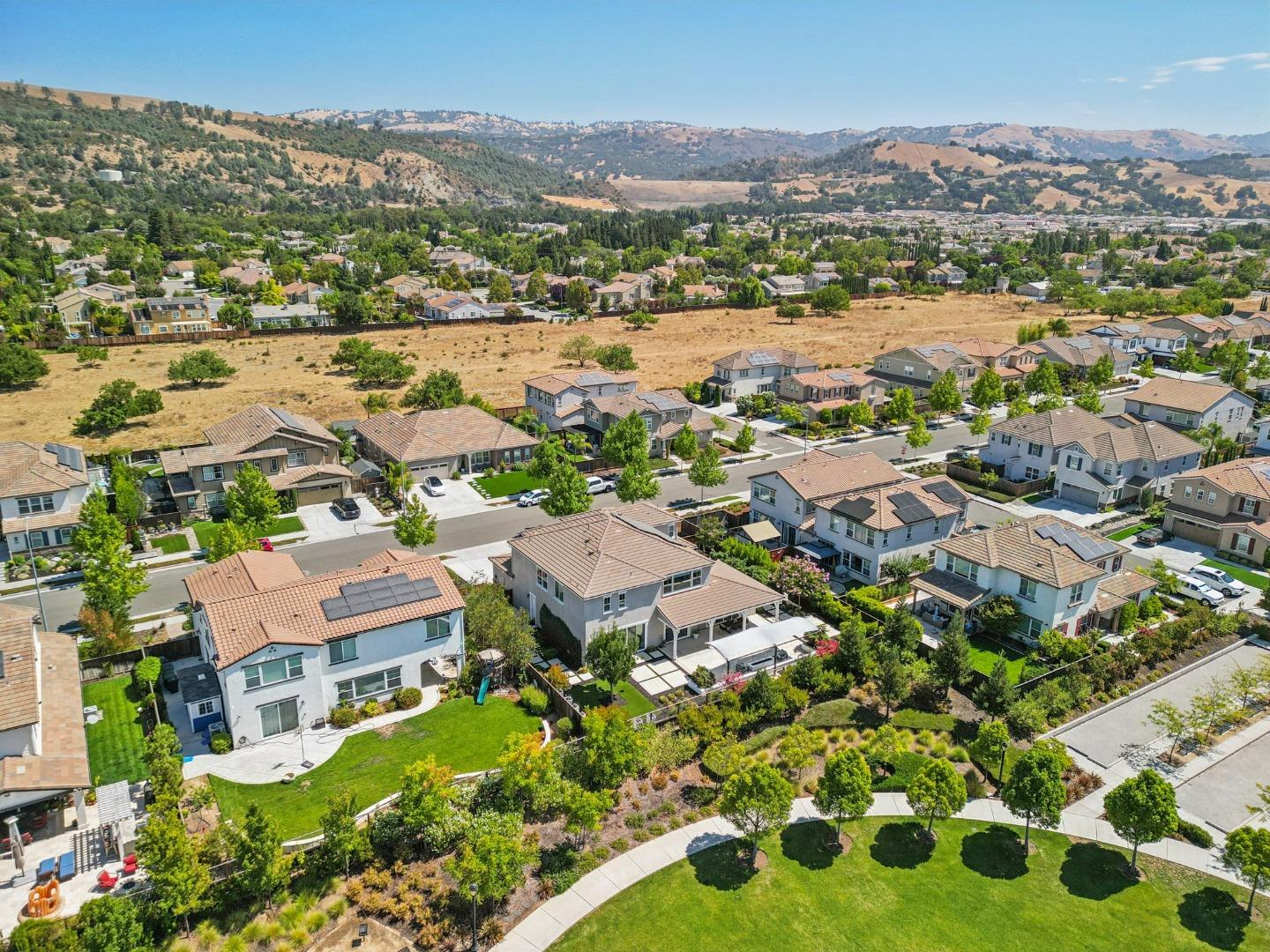 Detail Gallery Image 79 of 85 For 18713 White Moon Dr, Morgan Hill,  CA 95037 - 5 Beds | 4/1 Baths