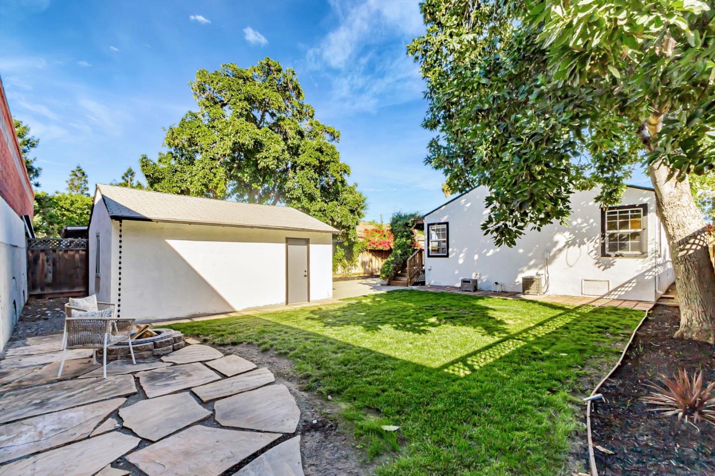 Detail Gallery Image 34 of 34 For 2571 Los Coches Ave, San Jose,  CA 95128 - 3 Beds | 1 Baths