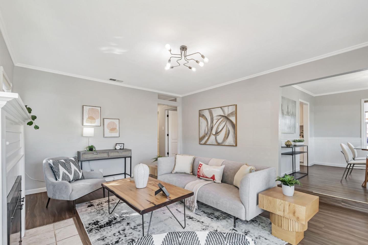 Detail Gallery Image 8 of 34 For 2571 Los Coches Ave, San Jose,  CA 95128 - 3 Beds | 1 Baths