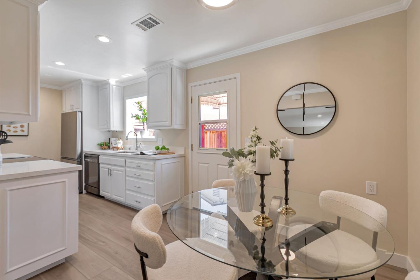 Detail Gallery Image 17 of 37 For 1040 Linda Dr, Campbell,  CA 95008 - 4 Beds | 2 Baths
