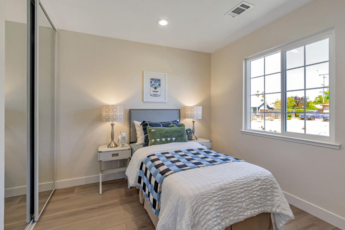 Detail Gallery Image 24 of 37 For 1040 Linda Dr, Campbell,  CA 95008 - 4 Beds | 2 Baths