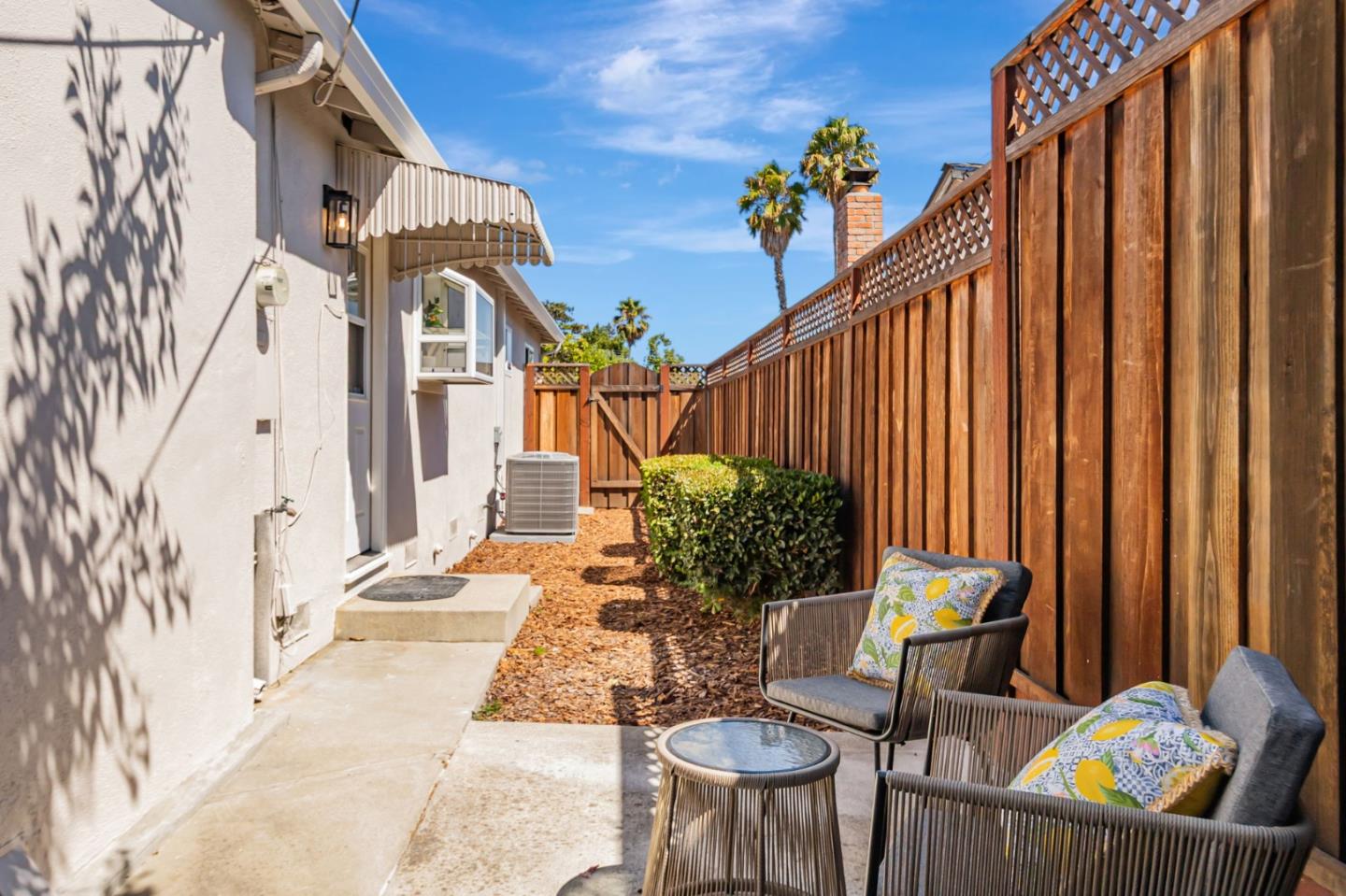 Detail Gallery Image 32 of 37 For 1040 Linda Dr, Campbell,  CA 95008 - 4 Beds | 2 Baths